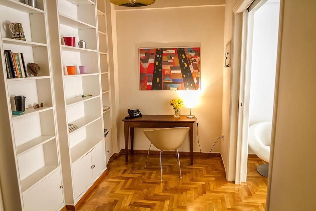 Apartment In The Heart Of The *